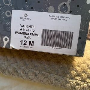 Blondo size 12 like new boots